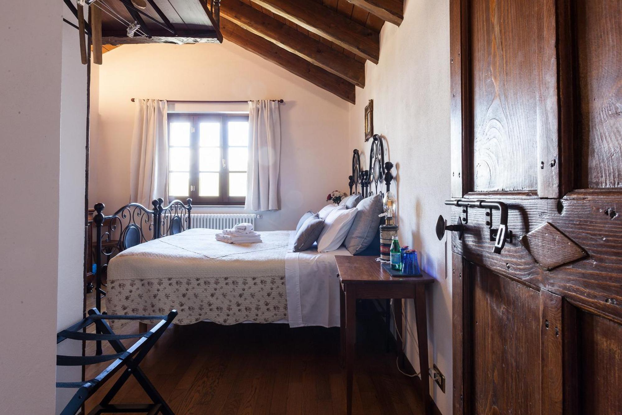 Hotel Locanda Centolaghi Valditacca Zimmer foto